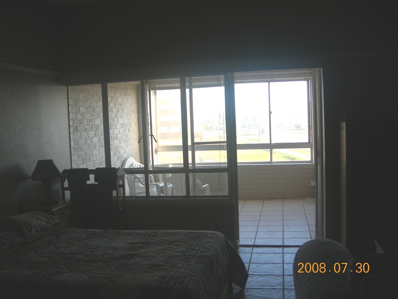 1 Bedroom Property for Sale in Summerstrand Eastern Cape